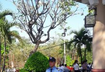 Nhiệm Vụ Khi Trực Cổng/ Cửa ra vào